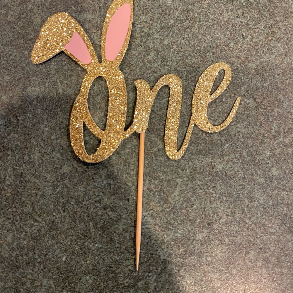 SOME-BUNNY is ONE cupcake decorations